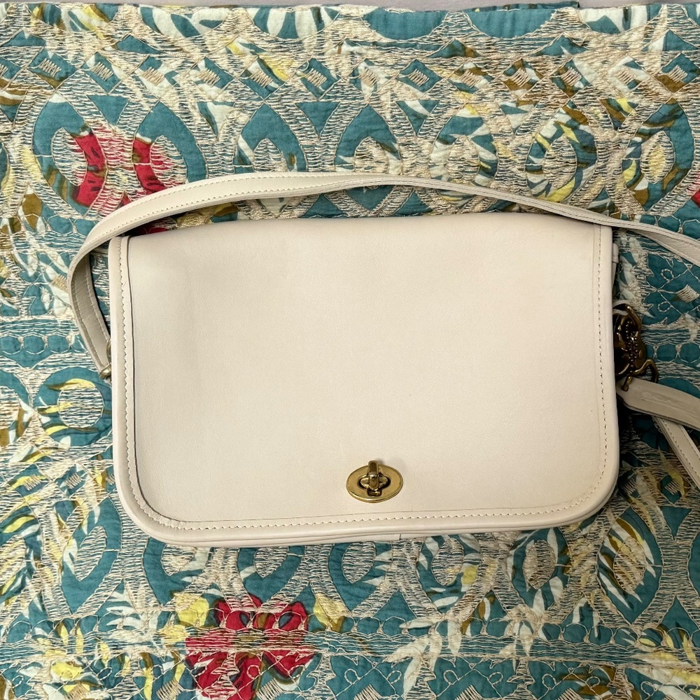 COACH CROSSBODY BAG